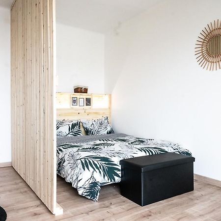 Studio Cocooning 2 Etoiles I Wifi I Clim I Plage 7Min A Pied Διαμέρισμα Fréjus Εξωτερικό φωτογραφία